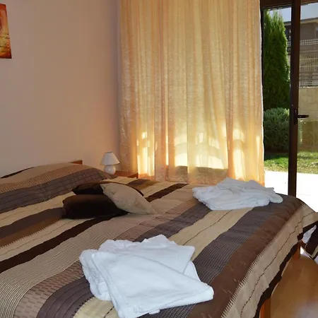 Stylish 1 Bedroom In Aspen Golf